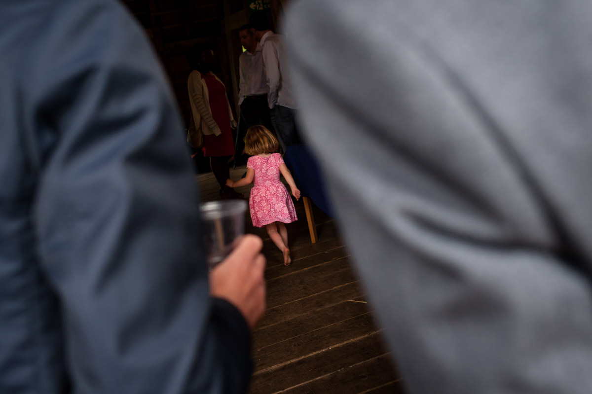 Girl unpick dress at Ratsbury barn wedding venue in Kent