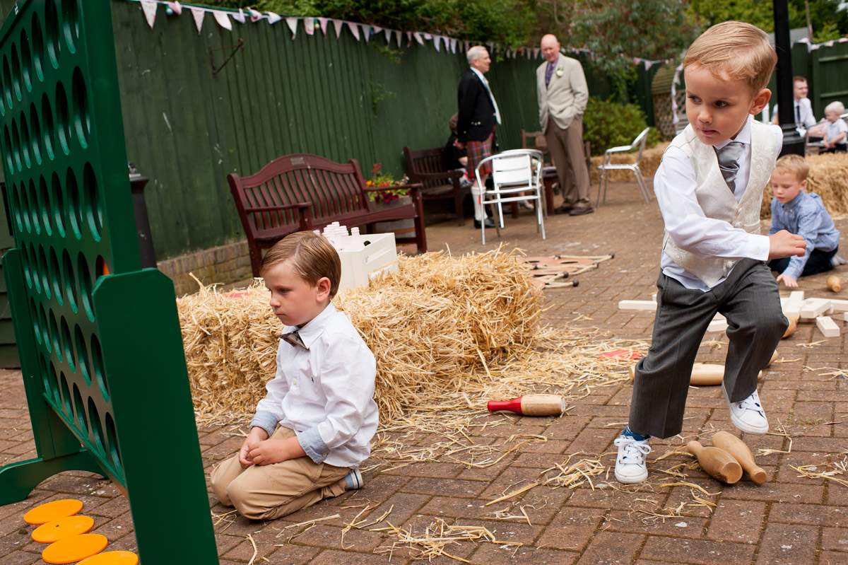 Children play at wedding reception,photo of outdoor wedding games