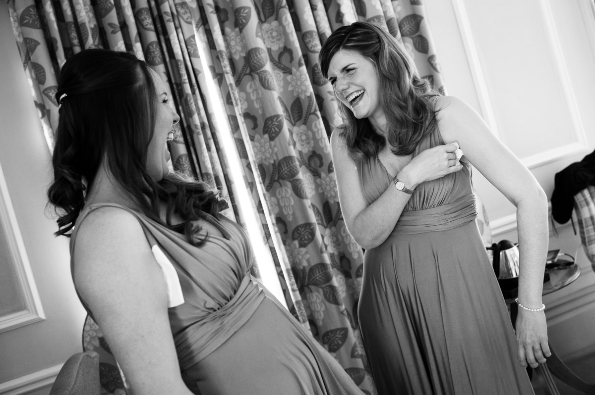Bridesmaids getting ready for Chris and Julies wedding in the Hythe Imperial Hotel in Kent
