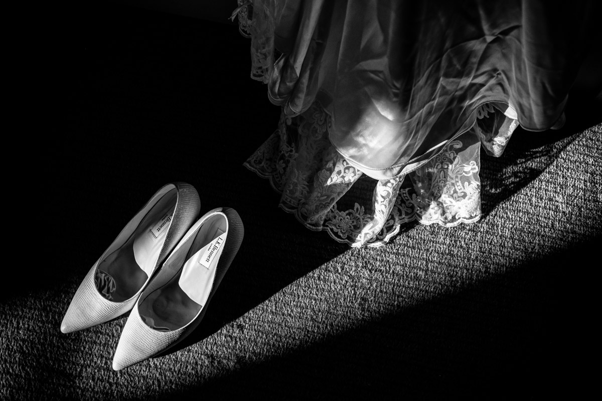 Blacka nd white photograph of wedding details and decorations