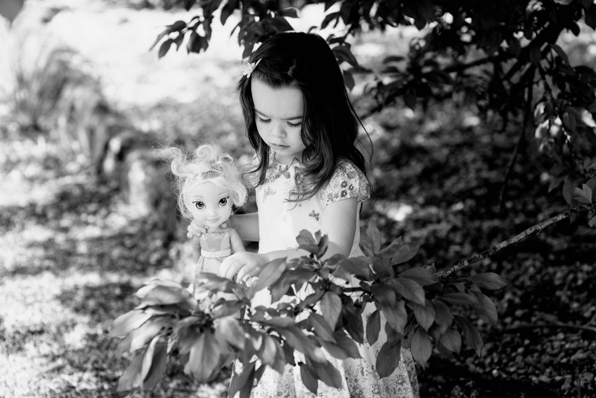 Flowergirl is photographed at Ratsbury Barn before her uncles wedding