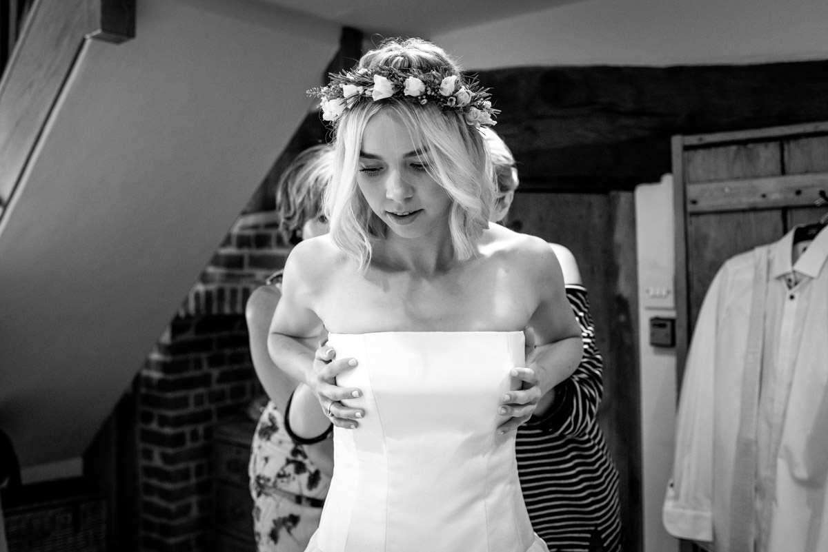 Kent wedding photography, Anne getting ready