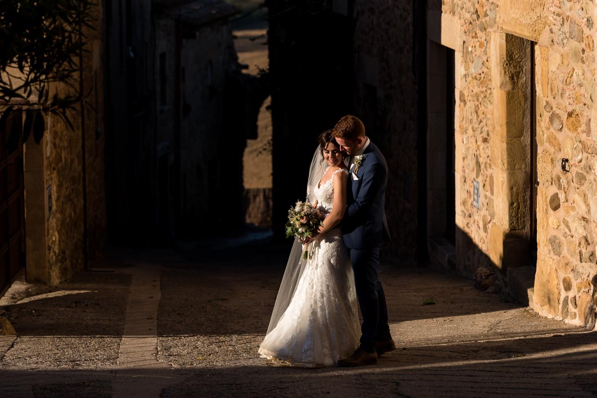 couple photograph of rebecca and matt at their wedding at castell d'emporda in spain