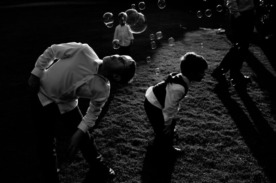 bubbles and children at westenhanger castle wedding